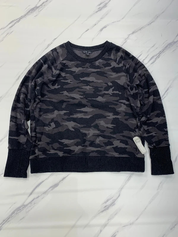 Athletic Sweatshirt Crewneck By Athleta In Camouflage Print, Size: Xl