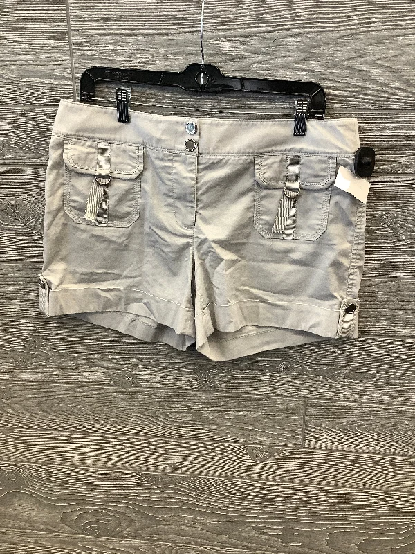 Shorts By White House Black Market In Grey, Size: 12