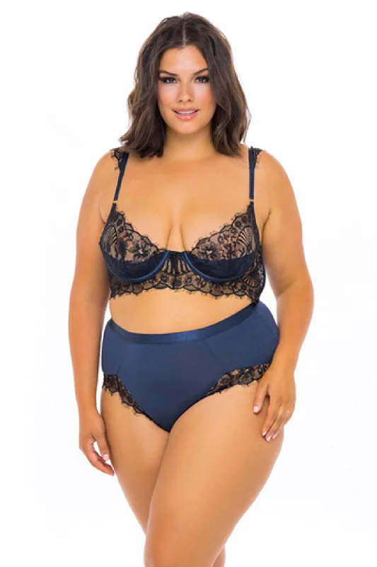 Curvy Nicole Bra Set