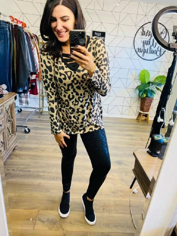 Black Compressed Leopard Leggings