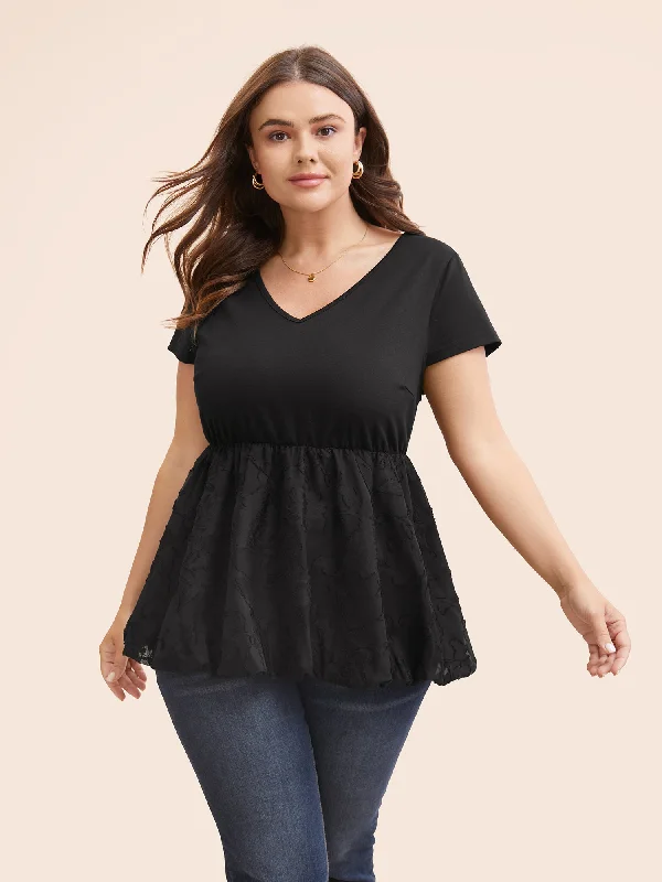 Solid Textured Patchwork Bubble Hem T-shirt